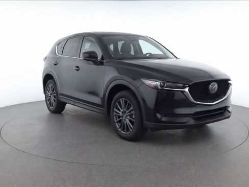 Used 2020 MAZDA CX-5 Sport FWD image 2