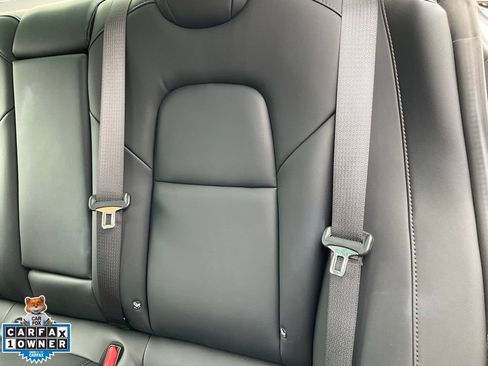 Used 2018 Tesla Model 3 Long Range RWD image 32