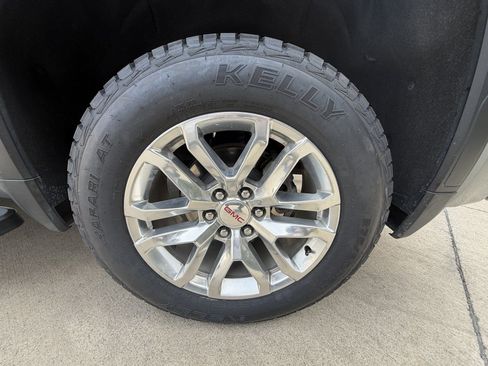 Used 2020 GMC Sierra 1500 SLT w/ SLT Premium Plus Package image 39