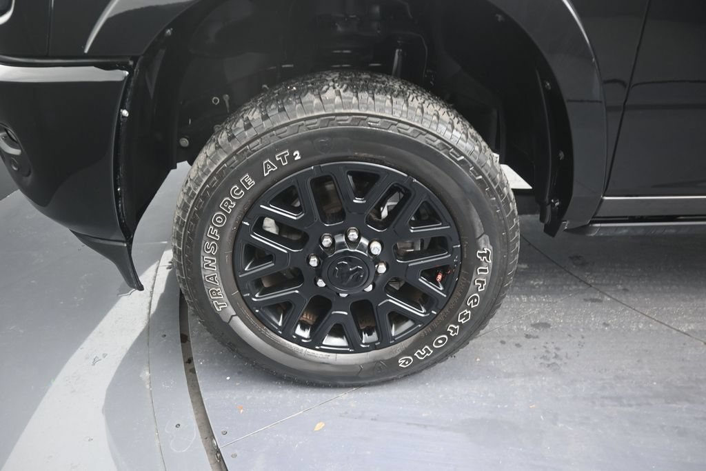 Used 2026 RAM 2500 Limited AWD/4WD image 9