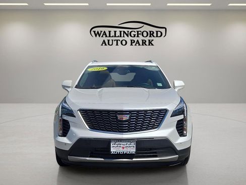 Used 2019 Cadillac XT4 Premium Luxury AWD/4WD image 2
