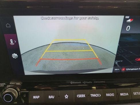 Used 2022 Kia Seltos S FWD image 21