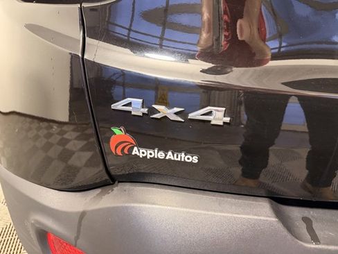 Certified 2023 Jeep Renegade Latitude image 11