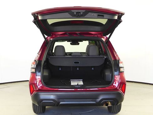 Certified 2026 Subaru Forester Premium AWD/4WD image 10