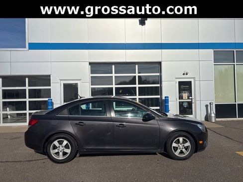 Used 2014 Chevrolet Cruze LT image 8
