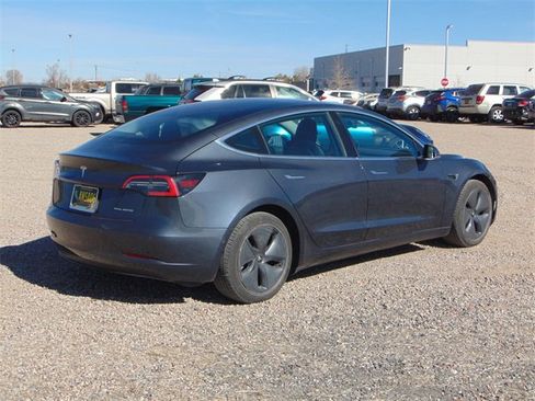 Used 2019 Tesla Model 3 Long Range image 4