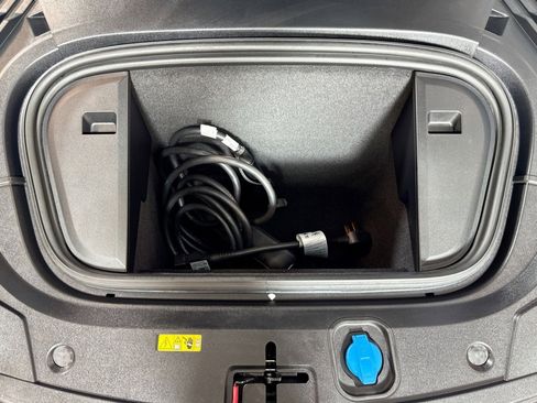 Used 2024 Audi RS e-tron GT w/ Carbon Performance Package image 28