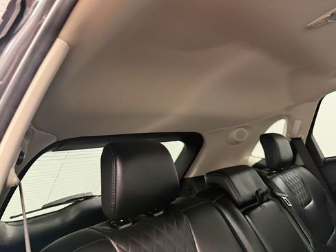 Used 2024 Ford Edge Titanium image 65