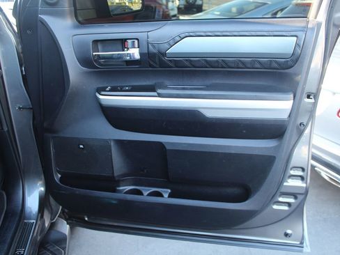 Used 2014 Toyota Tundra Platinum AWD/4WD image 23