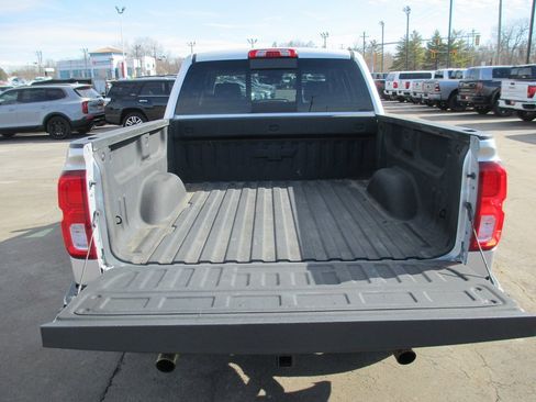 Used 2018 Chevrolet Silverado 1500 LTZ Z71 w/ LTZ Plus Package image 5