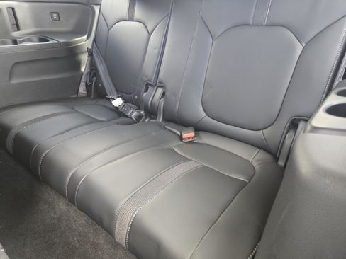 Certified 2025 Honda Pilot Touring image 27