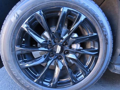 Used 2021 Cadillac Escalade ESV Sport w/ Driver Assist Tech Package image 18