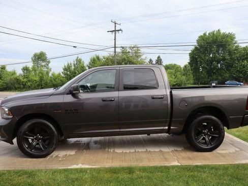 Used 2018 RAM 1500 Sport w/ Quick Order Package 26Q Night AWD/4WD image 26