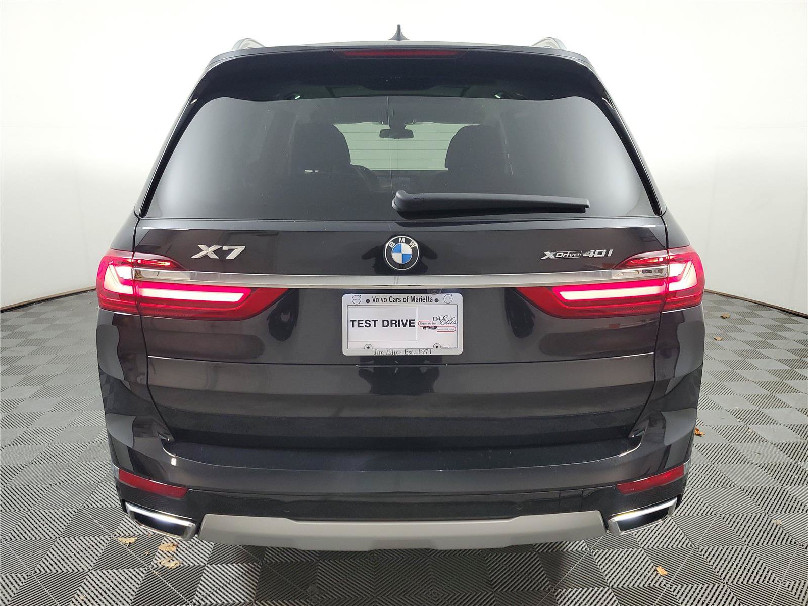 Used 2022 BMW X7 xDrive40i w/ Premium Package AWD/4WD image 5