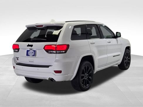 Certified 2021 Jeep Grand Cherokee Laredo X AWD/4WD image 26