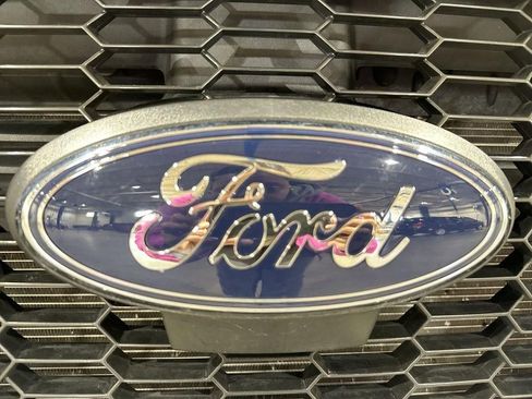 Used 2024 Ford Transit 250 Low Roof w/ Exterior Upgrade Package image 26