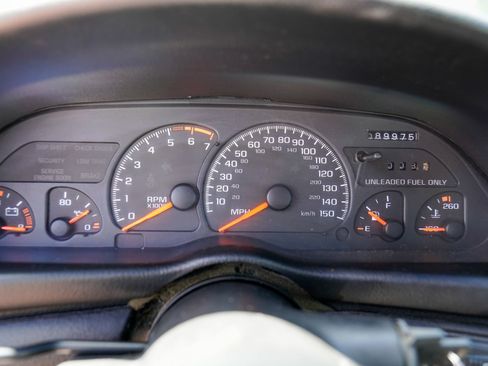 Used 1996 Chevrolet Camaro Z28 RWD image 14