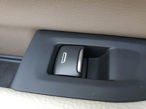 New 2026 GMC Yukon Denali w/ Denali Reserve Package AWD/4WD image 13