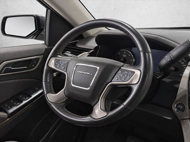 Used 2020 GMC Yukon XL Denali w/ Denali Premium Package RWD image 21
