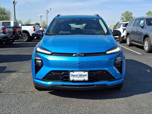 New 2027 Chevrolet Bolt RS w/ Technology Package FWD image 2