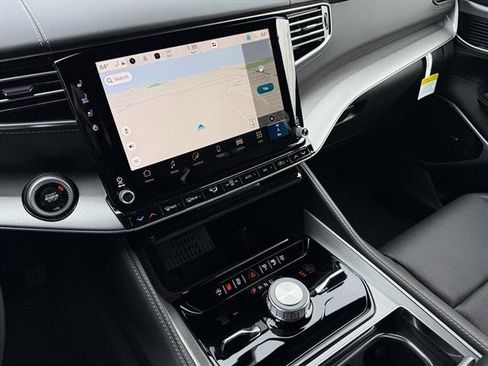 New 2026 Jeep Grand Wagoneer Limited image 8