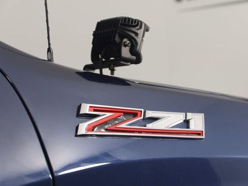 Used 2021 Chevrolet Silverado 1500 LT Trail Boss w/ Convenience Package II image 43