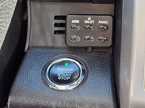 Used 2017 Ford F150 Lariat image 34