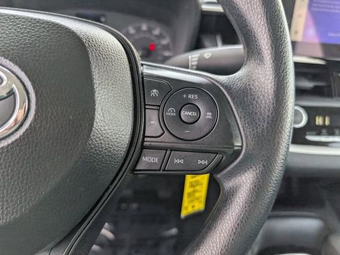 Used 2024 Toyota Corolla LE image 14