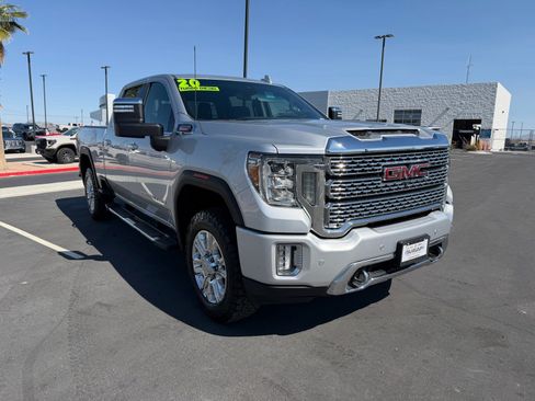 Used 2020 GMC Sierra 2500 Denali w/ Denali Ultimate Package AWD/4WD image 1
