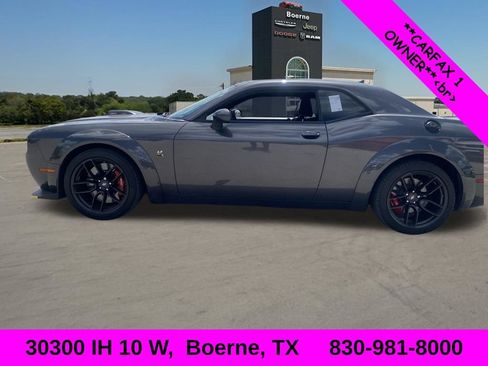Used 2022 Dodge Challenger R/T Scat Pack RWD image 1
