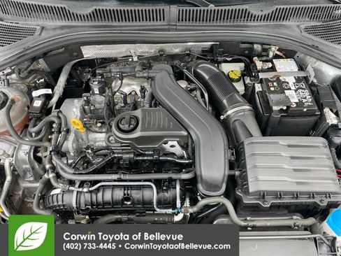 Used 2024 Volkswagen Jetta SE FWD image 28