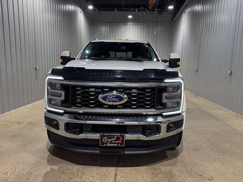Used 2023 Ford F450 Lariat w/ Lariat Ultimate Package AWD/4WD image 9