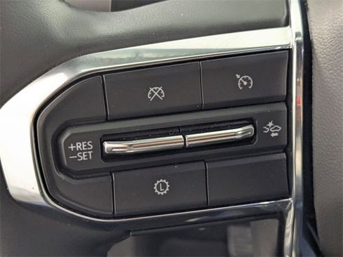 Certified 2025 GMC Yukon Denali image 16