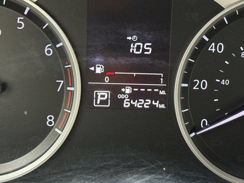 Used 2022 Nissan Kicks S FWD image 23