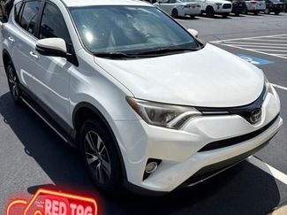Used 2018 Toyota RAV4 XLE FWD video 1