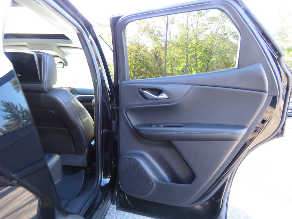 Used 2019 Chevrolet Blazer LT w/ Sun and Wheels Package AWD/4WD image 15