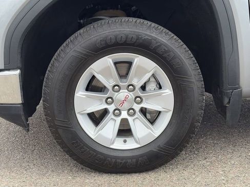 Used 2024 GMC Sierra 1500 SLE AWD/4WD image 11