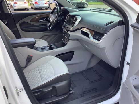 Used 2018 GMC Terrain SLE FWD image 16