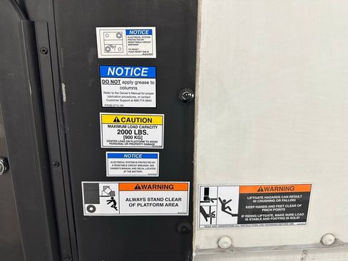 Used 2024 Ford E-350 and Econoline 350 Super Duty image 34