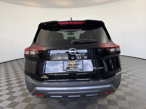 Certified 2023 Nissan Rogue SL AWD/4WD image 9