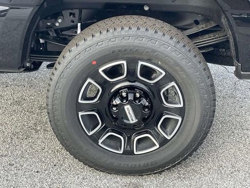 New 2026 Ford F250 Platinum AWD/4WD image 21