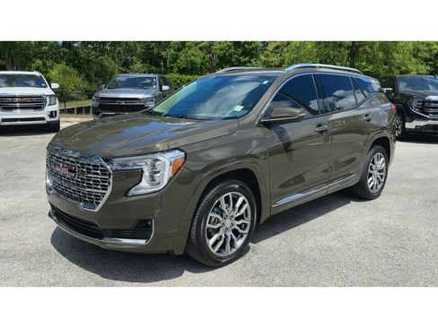 Certified 2023 GMC Terrain Denali AWD/4WD image 4