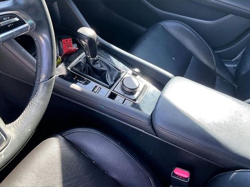 Used 2020 MAZDA MAZDA3 Sedan w/ Premium Package image 13