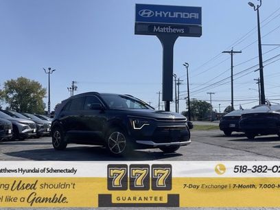 Used 2024 Kia Niro EX