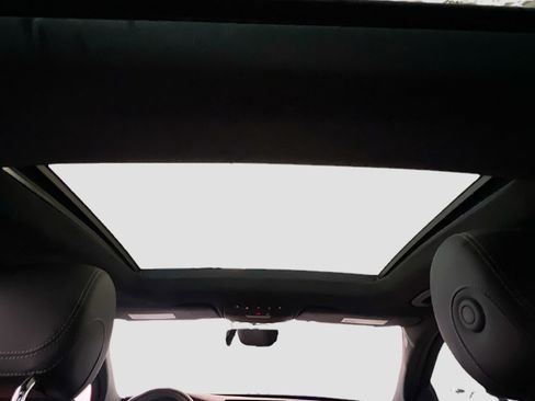 Used 2021 Mercedes-Benz C 300 Sedan image 16