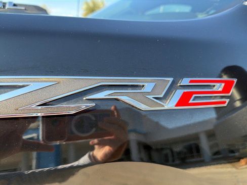 Used 2024 Chevrolet Silverado 2500 ZR2 w/ Technology Package image 4