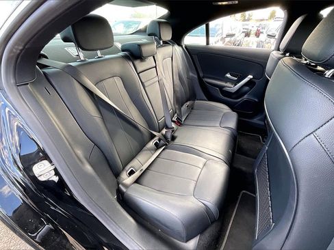 Used 2025 Mercedes-Benz CLA 250 image 25
