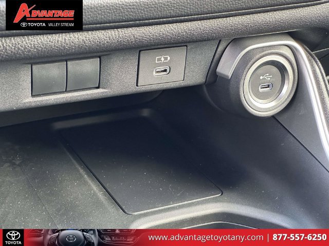 Certified 2025 Toyota Grand Highlander AWD image 35