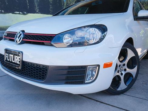 Used 2013 Volkswagen GTI 4-Door FWD image 8