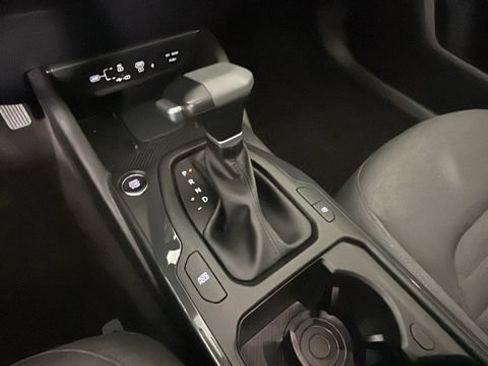 Used 2025 Kia K4 EX FWD image 20